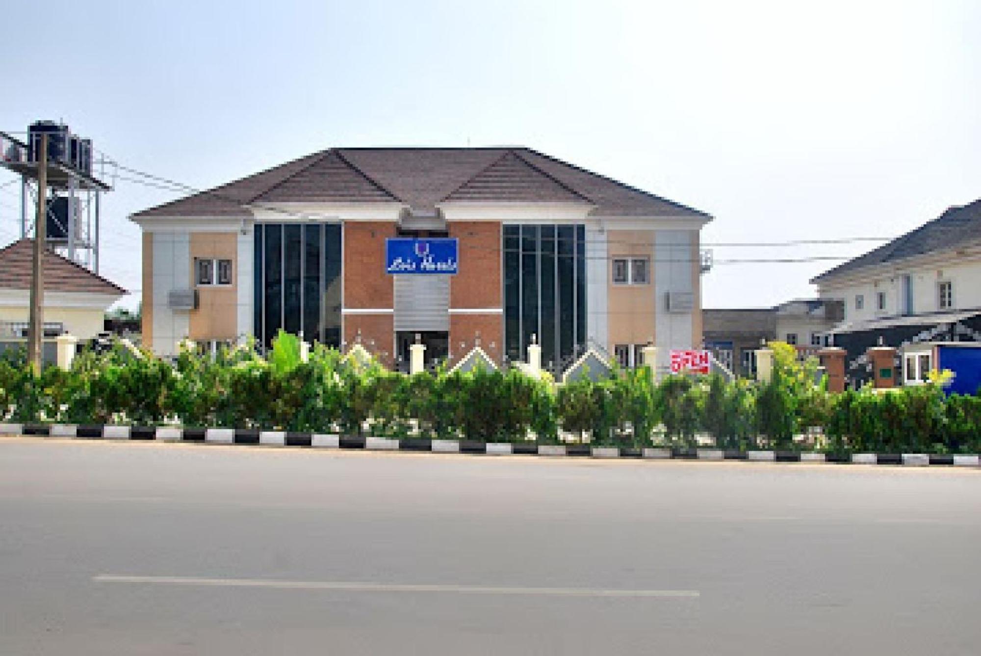 Room In Lodge - Lois Hotel Abuja Jabi Exterior photo